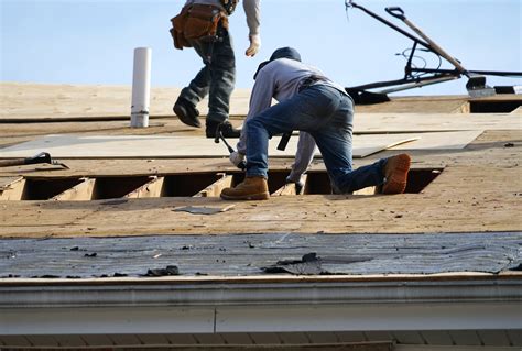 Should you DIY roof replacement or repairs?